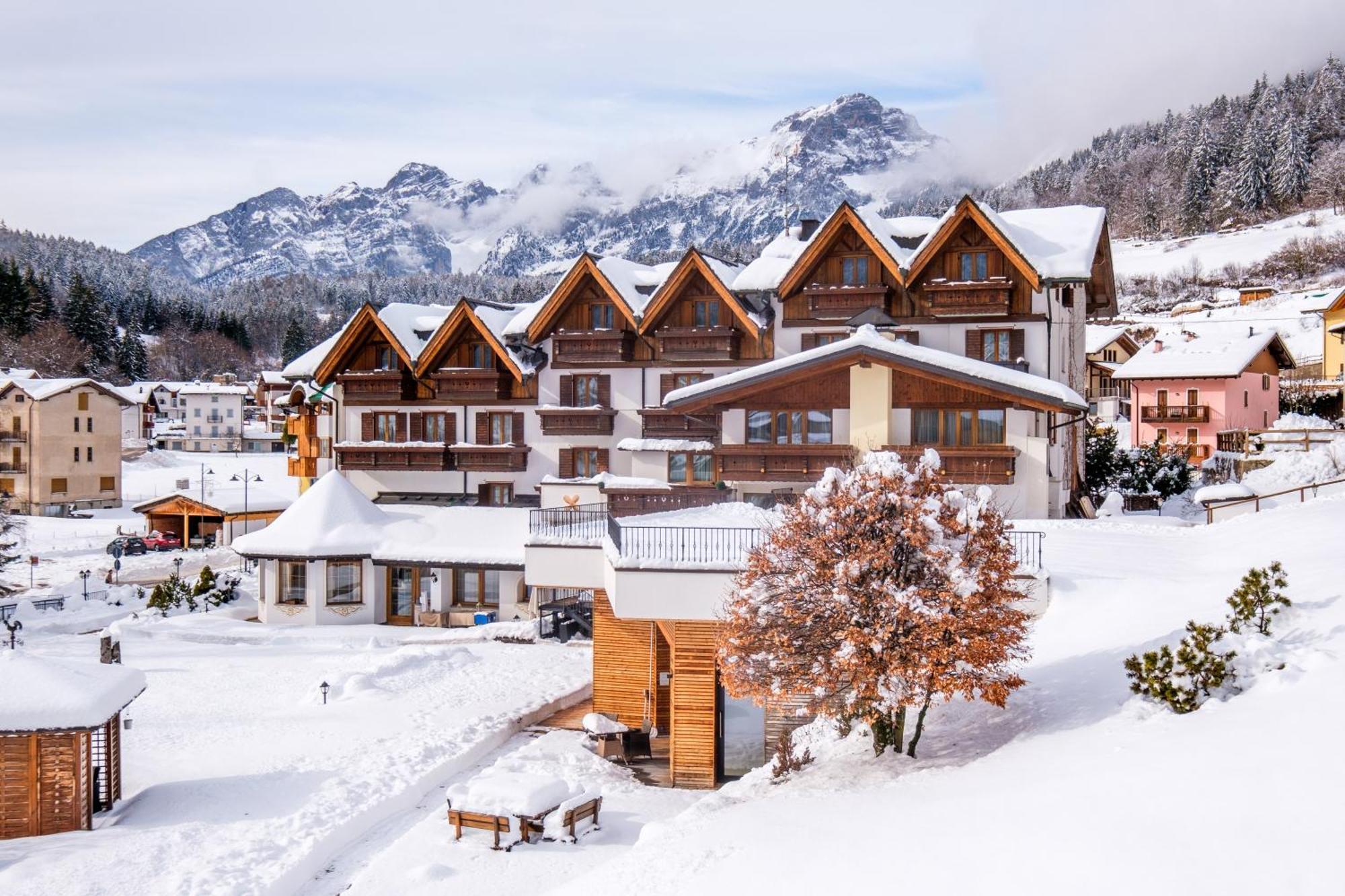 Il Piccolo Dolomiti Resort Andalo Eksteriør bilde