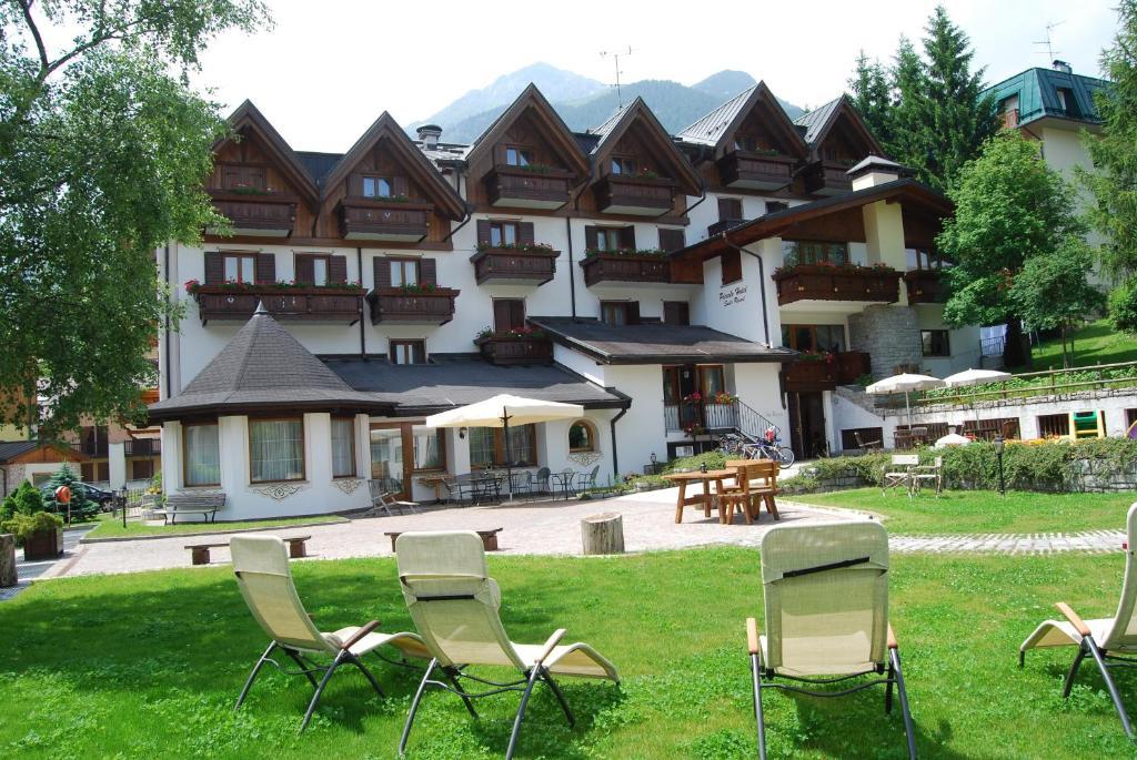 Il Piccolo Dolomiti Resort Andalo Eksteriør bilde