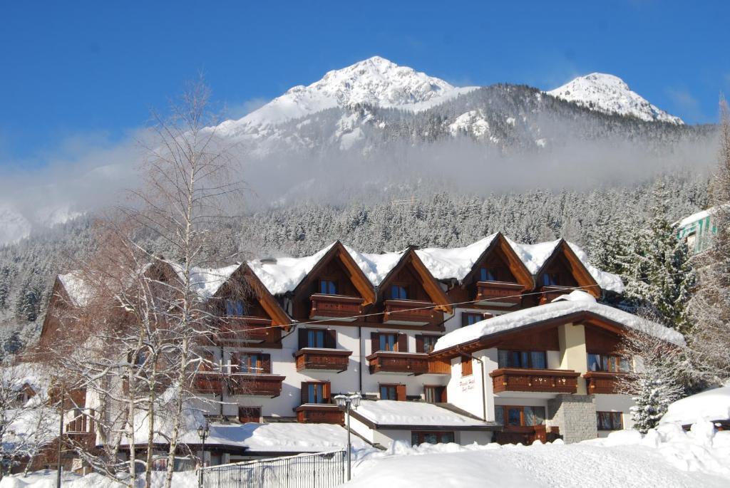 Il Piccolo Dolomiti Resort Andalo Eksteriør bilde