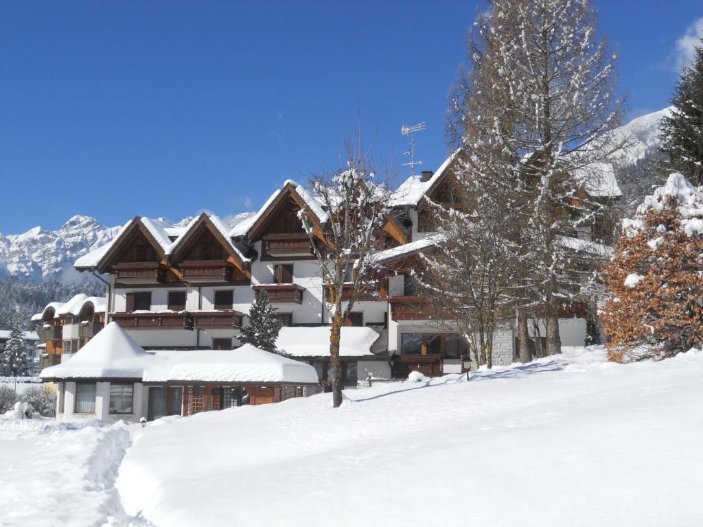 Il Piccolo Dolomiti Resort Andalo Eksteriør bilde